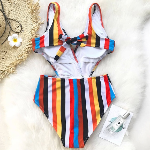 SOLD OUT - Picture 5 of 6